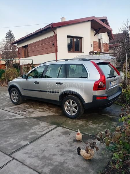 Volvo XC90 2,4 d5
