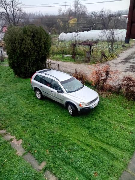 Volvo XC90 2,4 d5