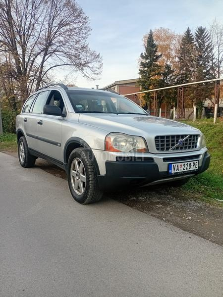 Volvo XC90 2,4 d5
