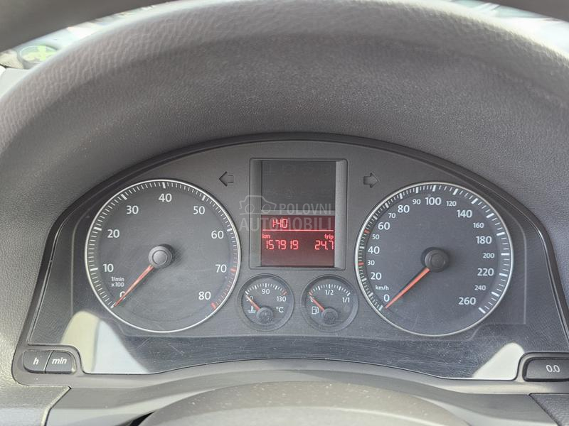 Volkswagen Golf 5 1,6  A.U.T.O.M.A.T