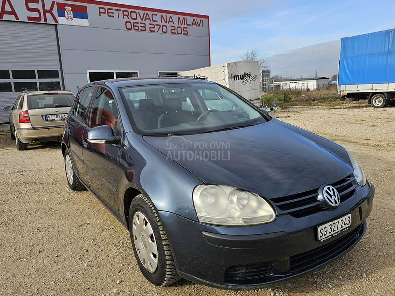 Volkswagen Golf 5 1,6  A.U.T.O.M.A.T