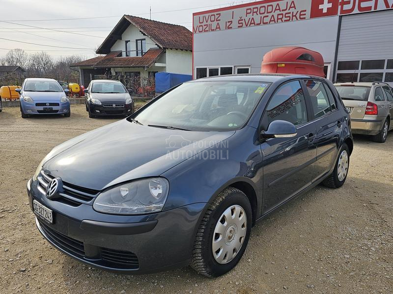 Volkswagen Golf 5 1,6  A.U.T.O.M.A.T