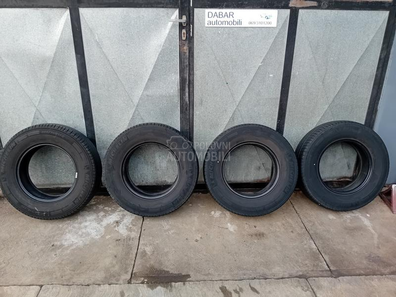 Michelin 225/75 R16 Letnja