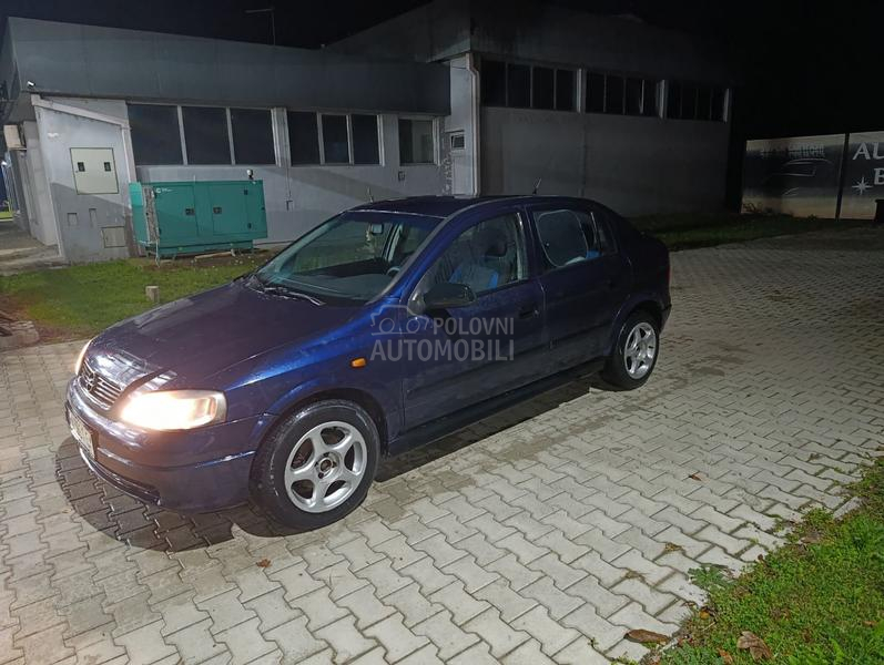 Opel Astra G 1.68v