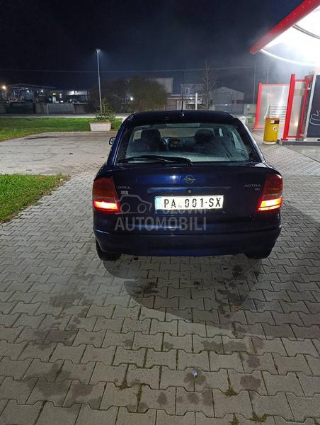 Opel Astra G 1.68v