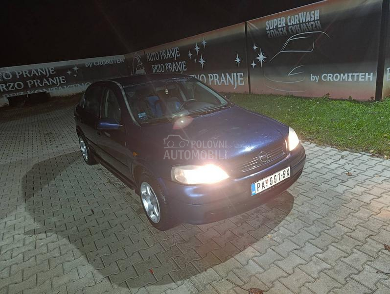 Opel Astra G 1.68v
