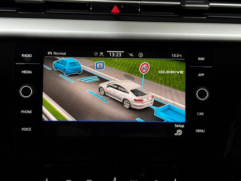 Volkswagen Arteon 2.0D/DSG/R-LINE