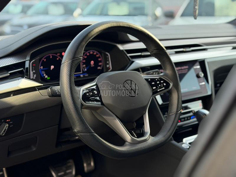 Volkswagen Arteon 2.0D/DSG/R-LINE