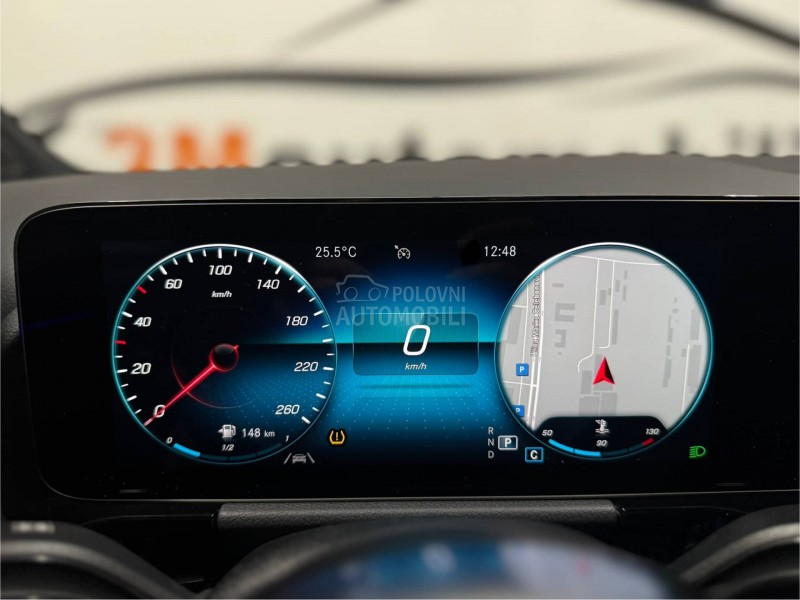 Mercedes Benz GLA 200 2.0D/AMG/PANO/NOV