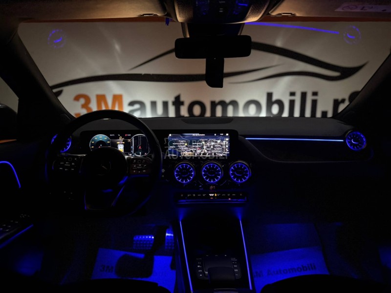 Mercedes Benz GLA 200 2.0D/AMG/PANO/NOV