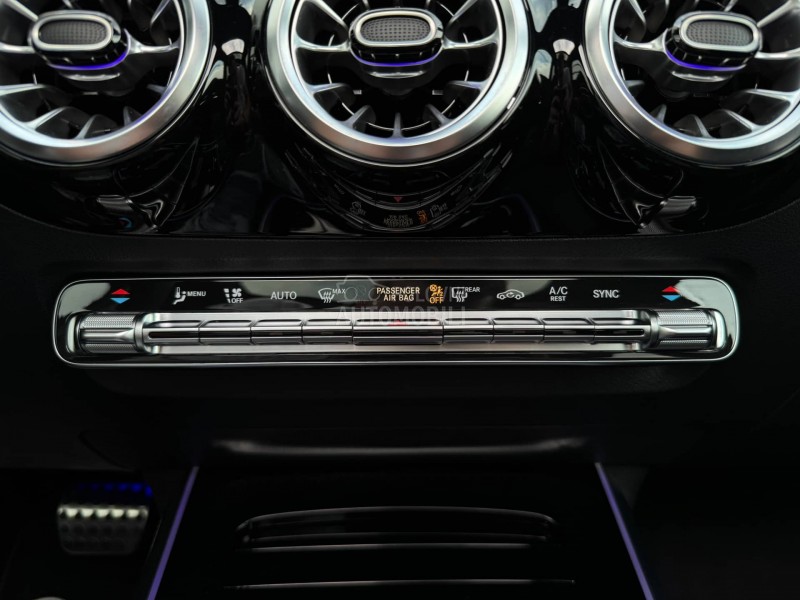 Mercedes Benz GLA 200 2.0D/AMG/PANO/NOV