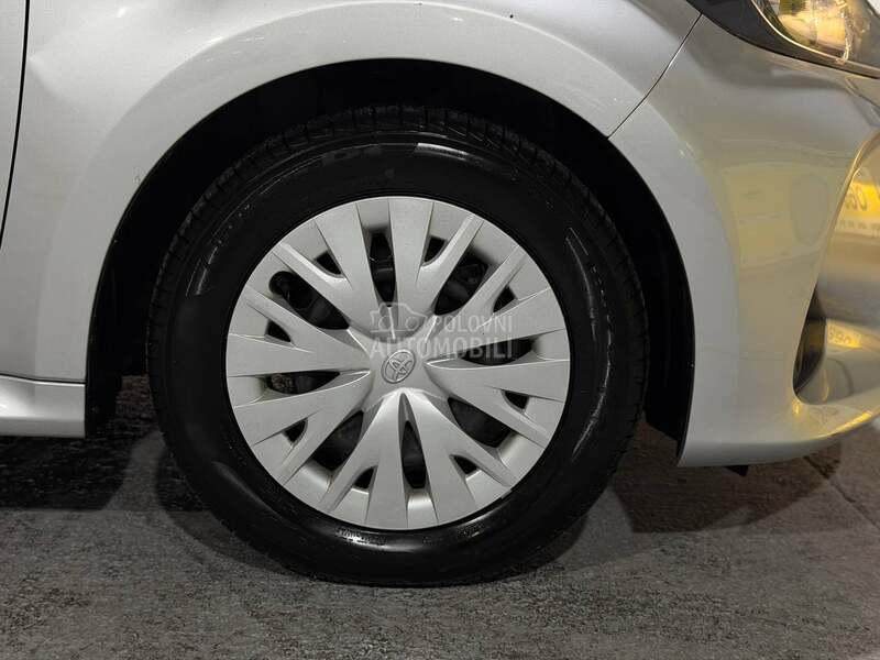 Toyota Yaris 1.5/Hibrid/Auto