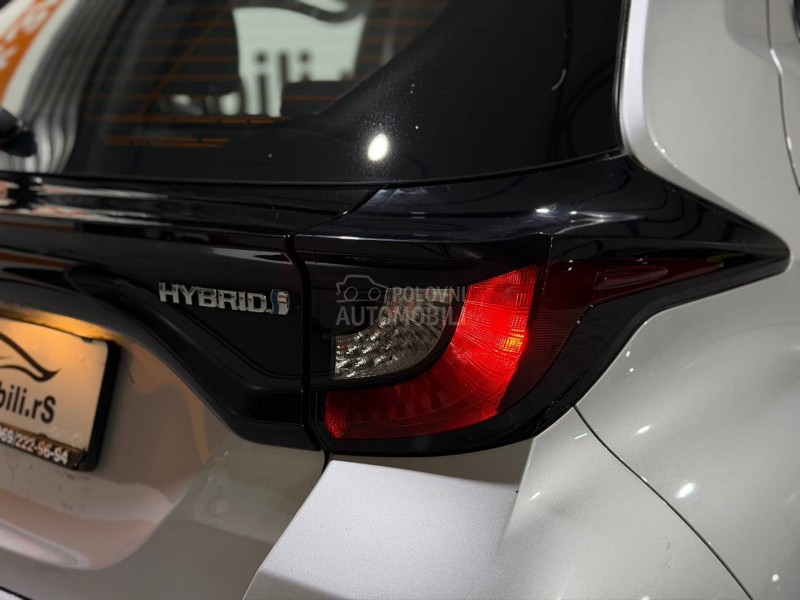 Toyota Yaris 1.5/Hibrid/Auto