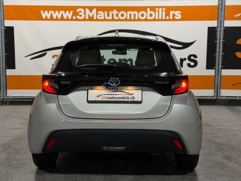 Toyota Yaris 1.5/Hibrid/Auto