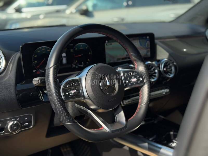 Mercedes Benz GLA 200 D/150/AMG/NOV