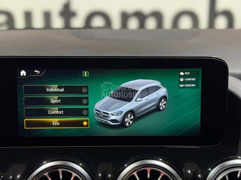 Mercedes Benz GLA 200 D/150/AMG/NOV