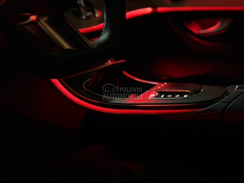 Mercedes Benz E 200 D/AMG/MULTIBEAM/360