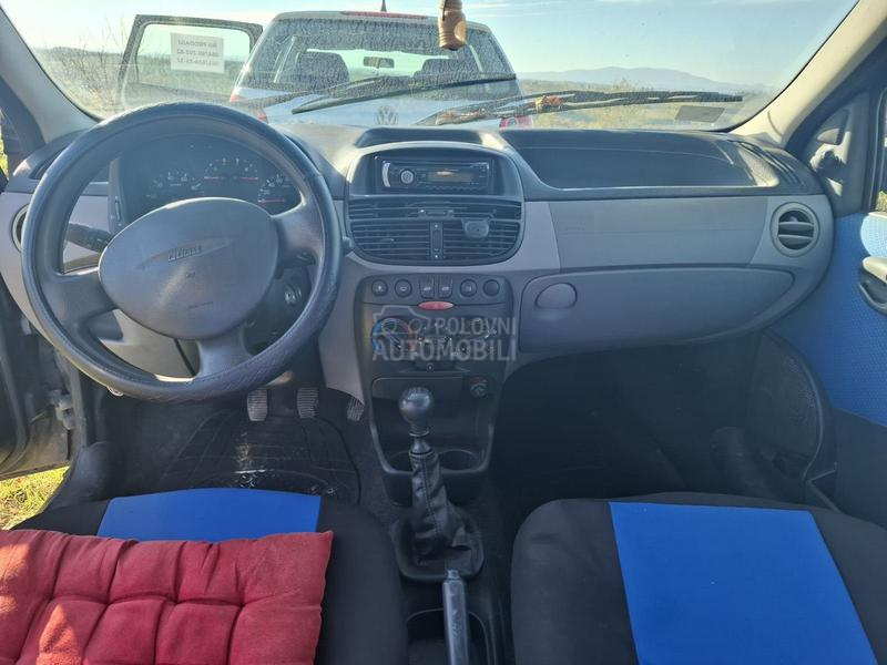 Fiat Punto 1.2 8v