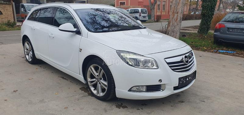 Opel Insignia 2.0