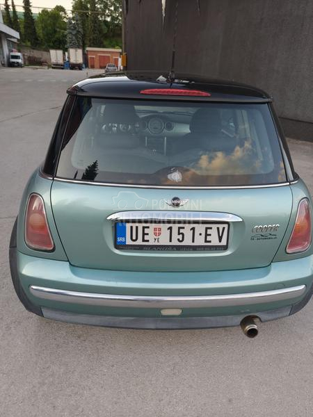 MINI Cooper 