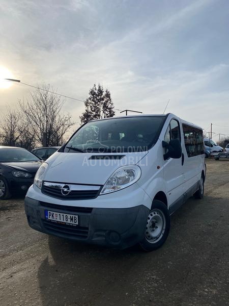 Opel Vivaro 