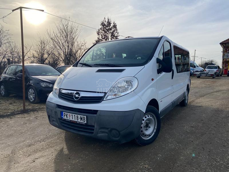 Opel Vivaro 