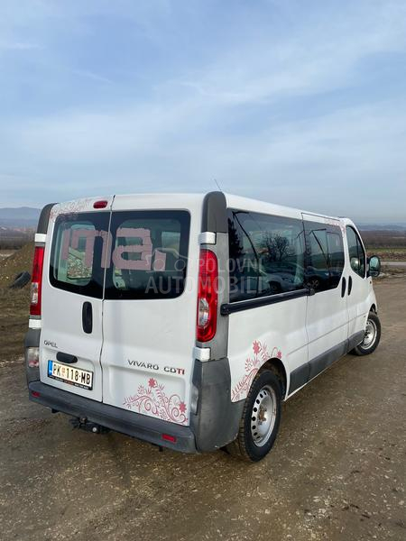 Opel Vivaro 
