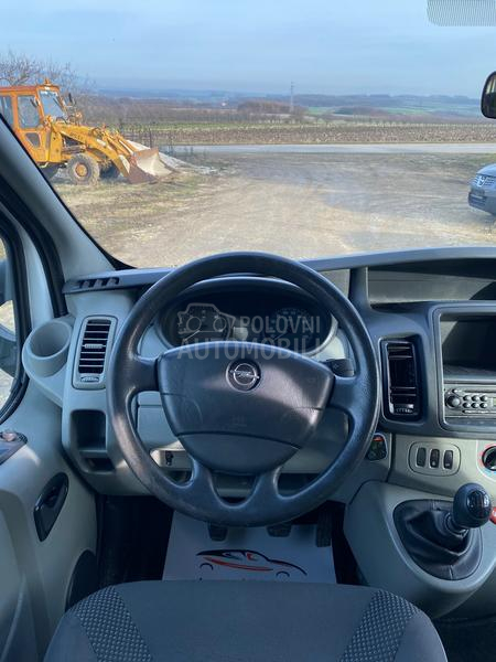Opel Vivaro 