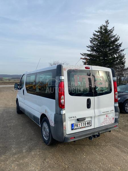 Opel Vivaro 