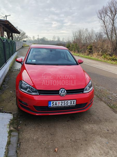 Volkswagen Golf 7 1.2b Nov