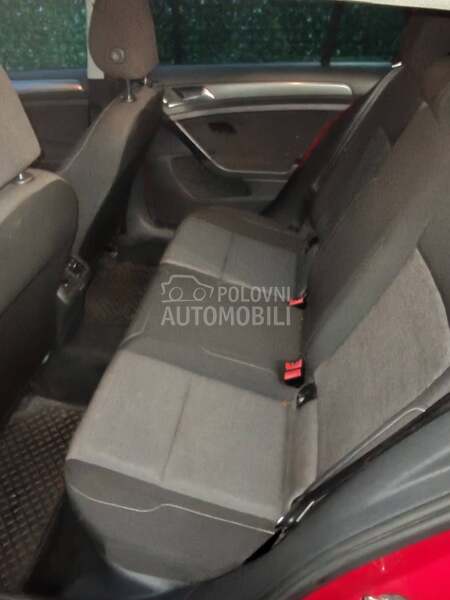 Volkswagen Golf 7 1.2b Nov