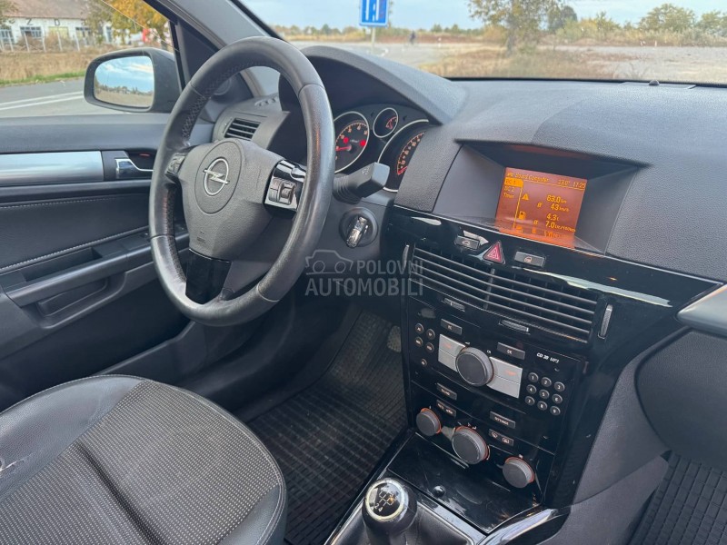 Opel Astra H 1,6b PREP0RUKA