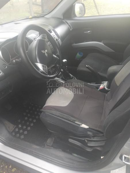 Mitsubishi Outlander 2.0