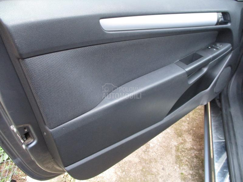 Opel Astra H GTC / Excellent