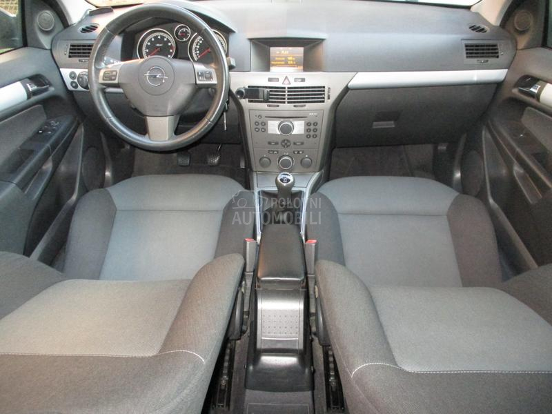 Opel Astra H GTC / Excellent