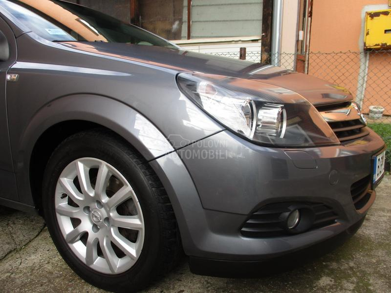 Opel Astra H GTC / Excellent