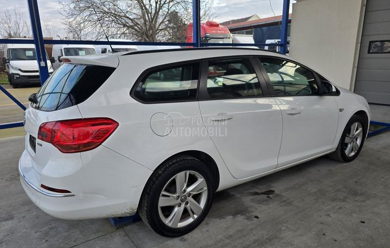 Opel Astra J 1.7cdti  N1