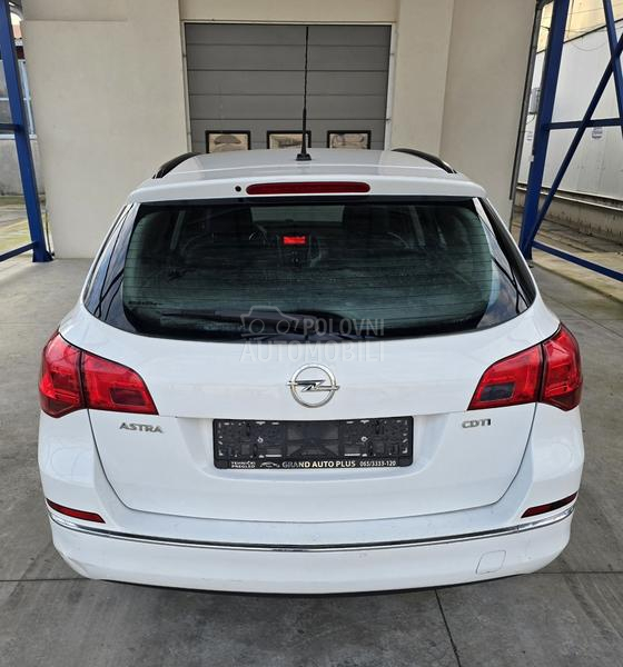 Opel Astra J 1.7cdti  N1