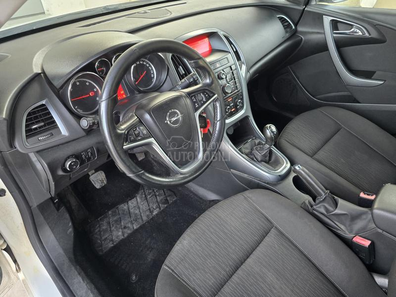 Opel Astra J 1.7cdti  N1
