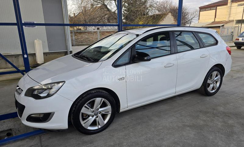 Opel Astra J 1.7cdti  N1
