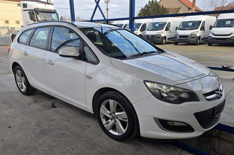 Opel Astra J 1.7cdti  N1