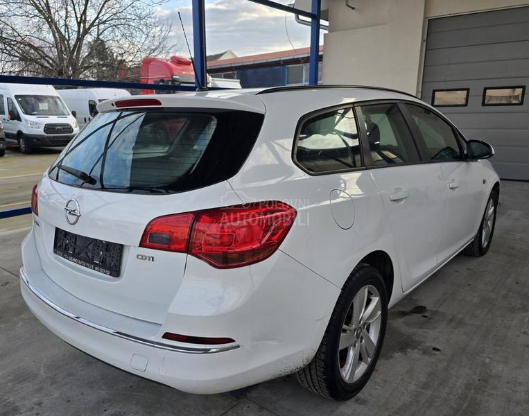 Opel Astra J 1.7cdti  N1