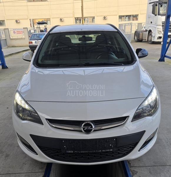 Opel Astra J 1.7cdti  N1