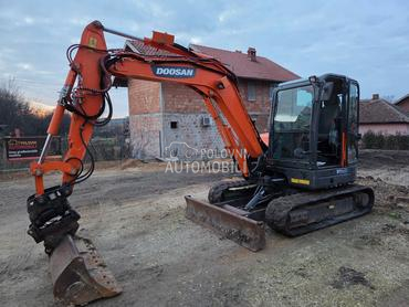 Doosan DX 63  TOP STANJE