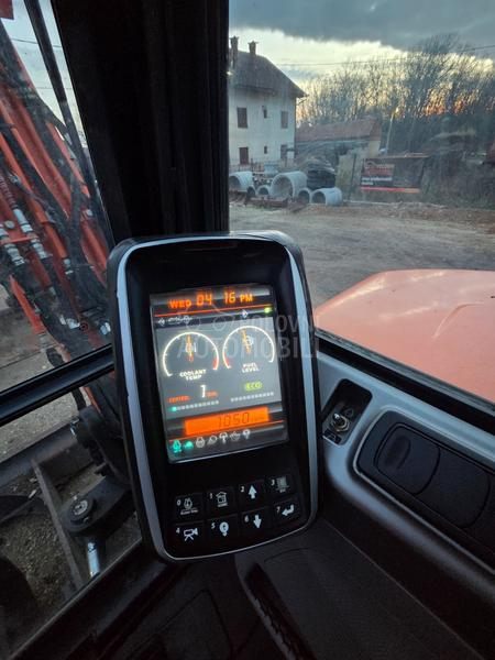 Doosan DX 63  TOP STANJE