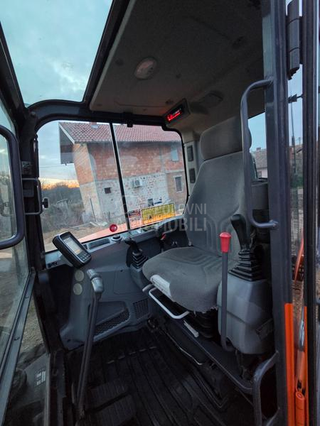 Doosan DX 63  TOP STANJE