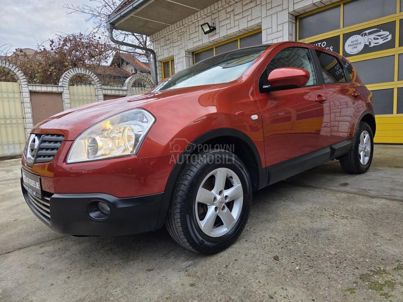 Nissan Qashqai 1.6B/NAV/PANO/SER
