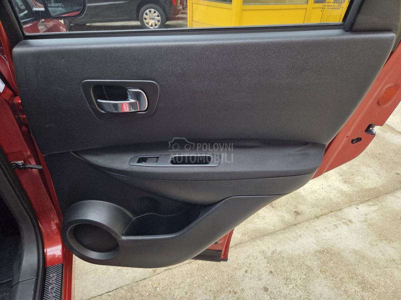 Nissan Qashqai 1.6B/NAV/PANO/SER