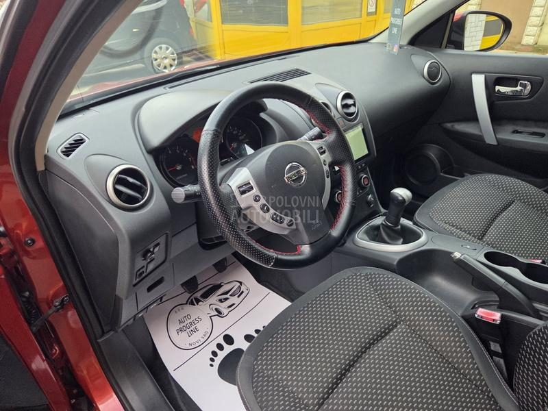 Nissan Qashqai 1.6B/NAV/PANO/SER