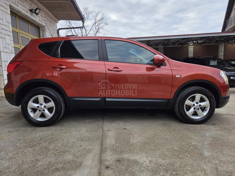 Nissan Qashqai 1.6B/NAV/PANO/SER